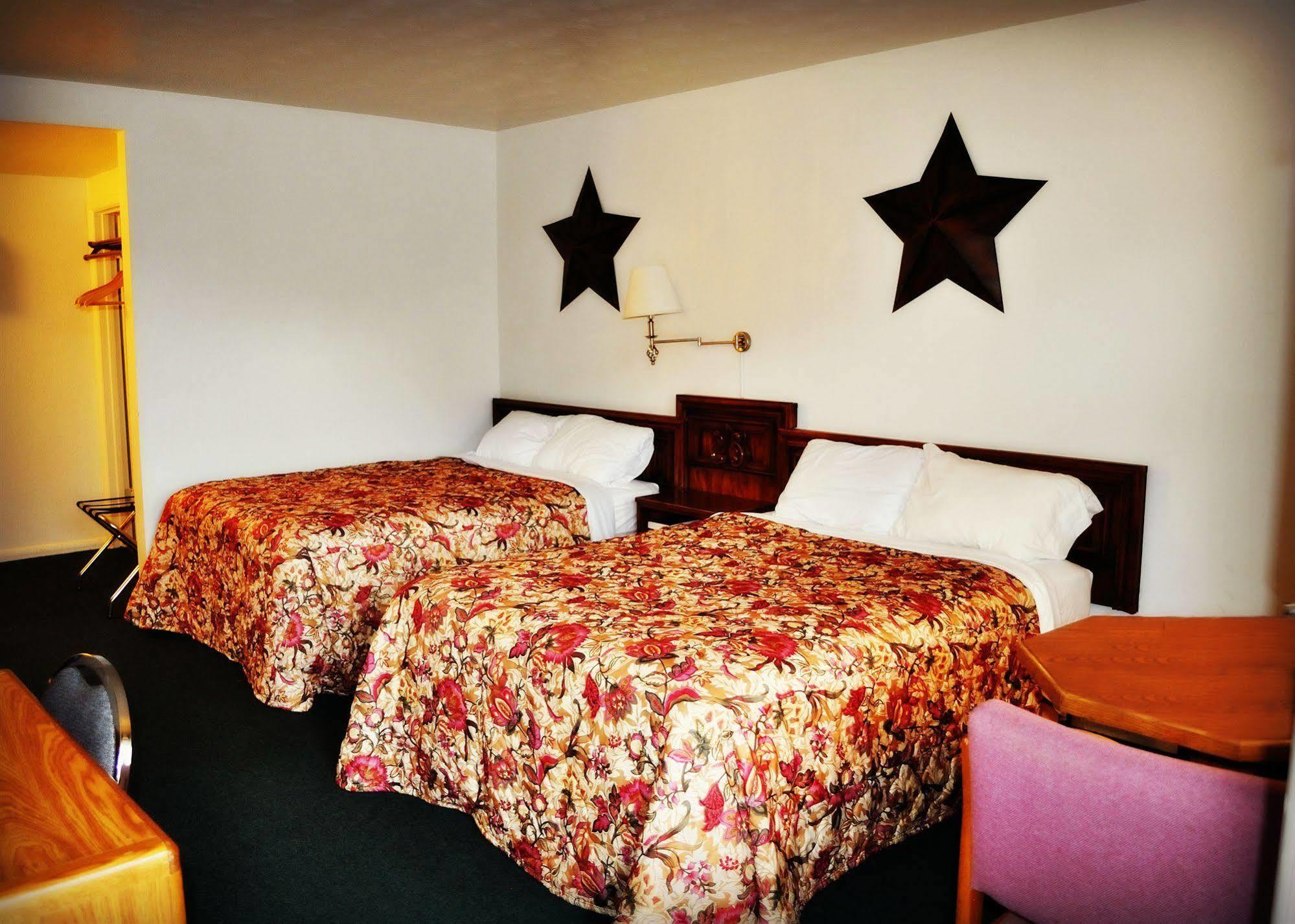 Town House Motel Rapid City Exterior photo