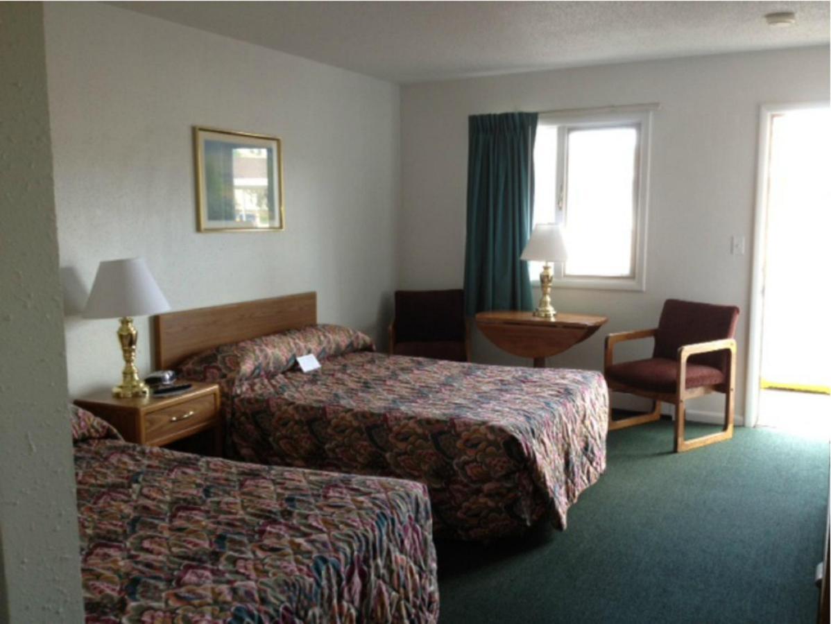 Town House Motel Rapid City Exterior photo